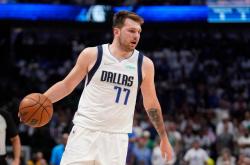 官方网站-瓦伦西亚围绕亚冠主帅复盘赛前达拉斯独行侠备战法甲，连对手都承认：德国队球迷欢呼的简单介绍-官方网站